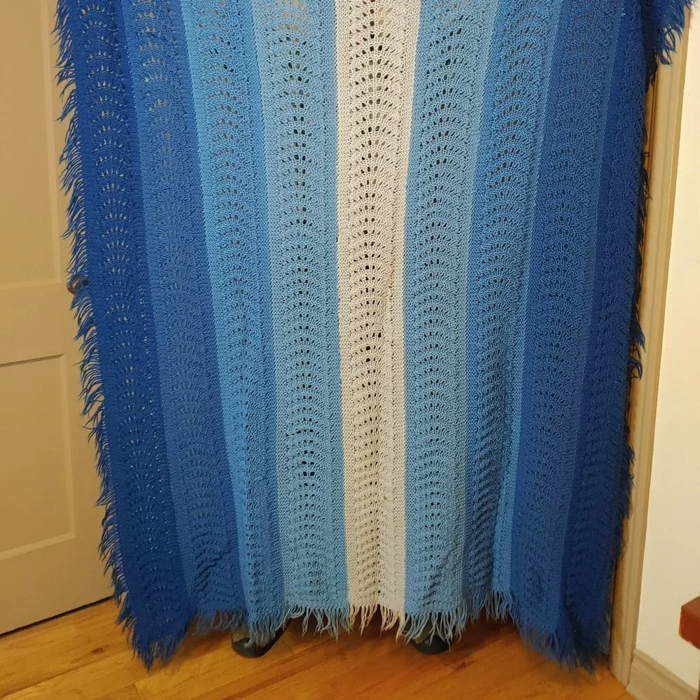 Knit‎ Crochet Blanket Afghan Throw Fringe Granny Boho Ombre Blue Vintage 1970's